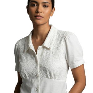 blusa blanca de algodón con cuello camisero, manga corta y canesú de encaje floral talla S aldamariyo nuestra moda