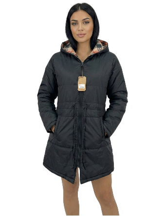 chaqueta acolchada negra de largo medio con capucha talla M