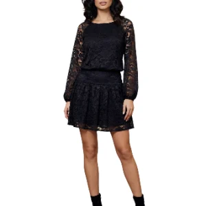 Vestido mini negro encaje manga larga