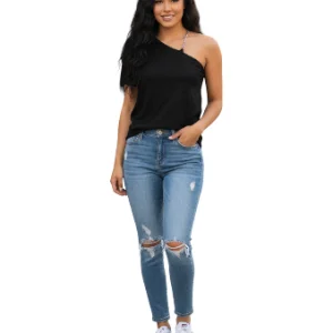 Blusa de un solo hombro con diseño asimétrico